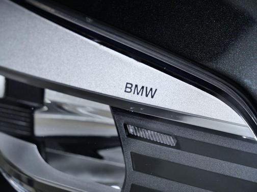 2019 BMW 530e xDrive iPerformance