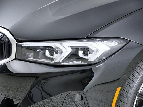 2026 BMW 330 xDrive NA