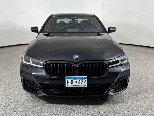 2023 BMW 540 i xDrive
