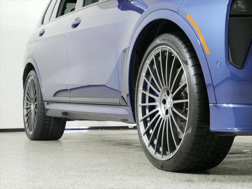2025 BMW ALPINA XB7 ALPINA XB7