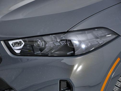 Gray Metallic 2026 BMW X6 xDrive40i