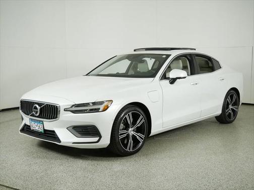 2021 Volvo S60 Recharge Plug-In Hybrid T8 Inscription
