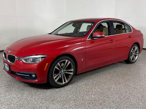 2017 BMW 330e iPerformance