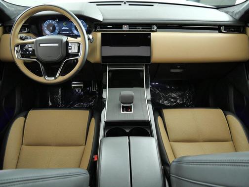 2026 Land Rover Range Rover Velar P400 Autobiography
