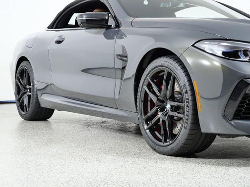 2025 BMW M8 Competition