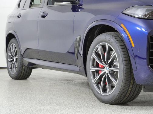 Tanzanite Blue II Metallic 2026 BMW X5 xDrive40i