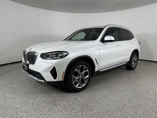 Mineral White Metallic 2023 BMW X3 xDrive30i