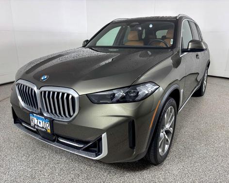 Manhattan Green Metallic 2024 BMW X5 xDrive40i