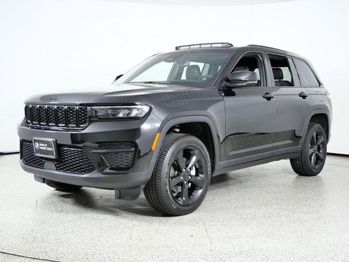 2024 Jeep Grand Cherokee Altitude