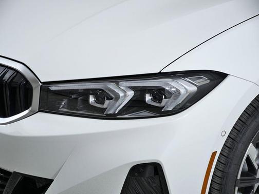 2026 BMW 330 xDrive NA