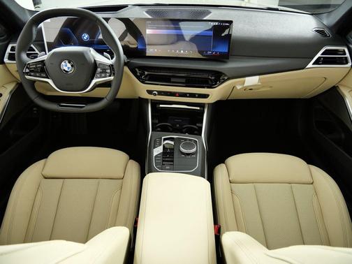 2026 BMW 330 xDrive