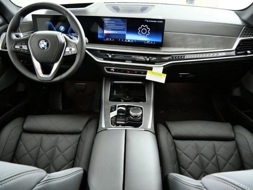 Black Sapphire Metallic 2026 BMW X5 xDrive40i