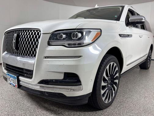 2023 Lincoln Navigator Black Label