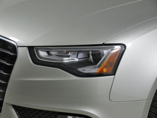 Cuvee Silver Metallic/Black Roof 2013 Audi A5 2.0T Premium Plus