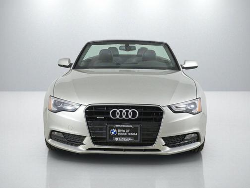 Cuvee Silver Metallic/Black Roof 2013 Audi A5 2.0T Premium Plus