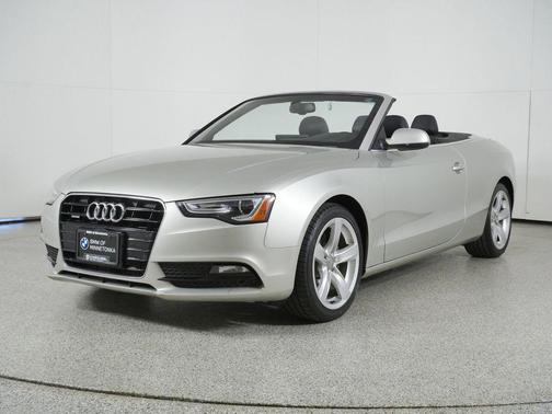 Cuvee Silver Metallic/Black Roof 2013 Audi A5 2.0T Premium Plus
