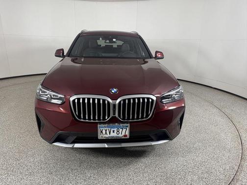 Aventurin Red Metallic 2024 BMW X3 xDrive30i