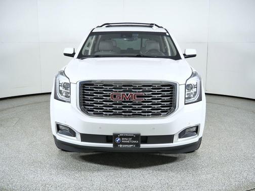White Frost Tricoat 2020 GMC Yukon Denali