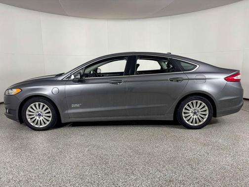 2013 Ford Fusion Energi SE Luxury