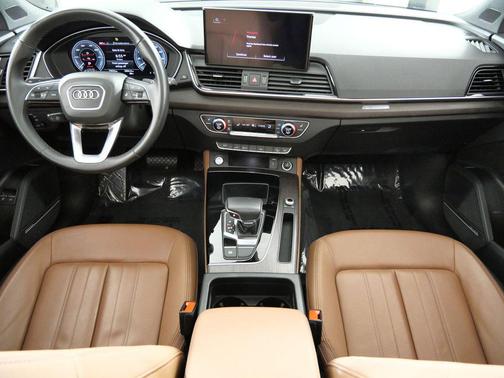 2021 Audi Q5 Premium Plus 55 TFSI e quattro S tronic