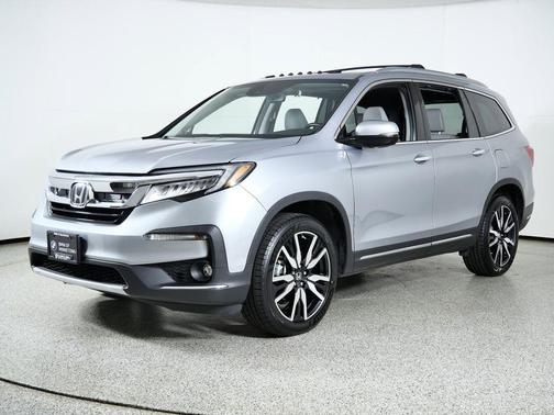 2019 Honda Pilot Touring 8-Passenger
