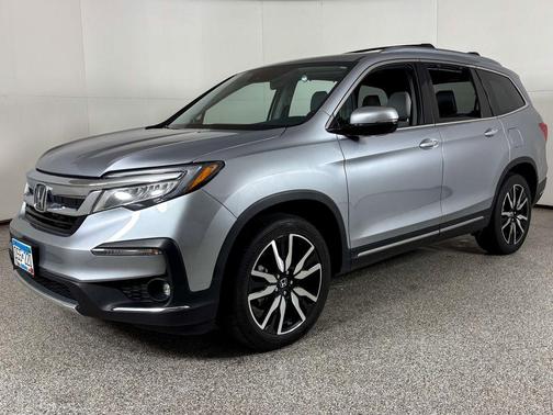 2019 Honda Pilot Touring 8-Passenger