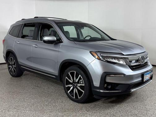 2019 Honda Pilot Touring 8-Passenger