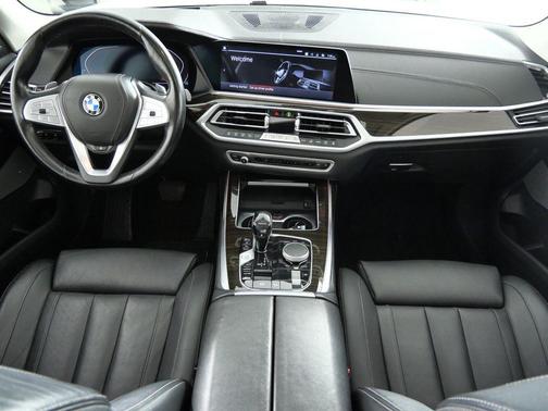 2019 BMW X7 xDrive40i
