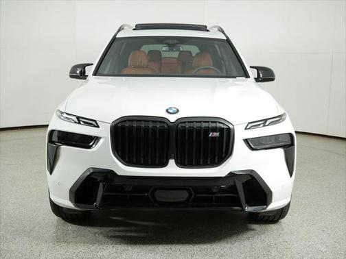 2026 BMW X7 M60i