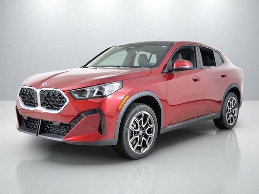 Vegas Red Metallic 2026 BMW X2 xDrive28i