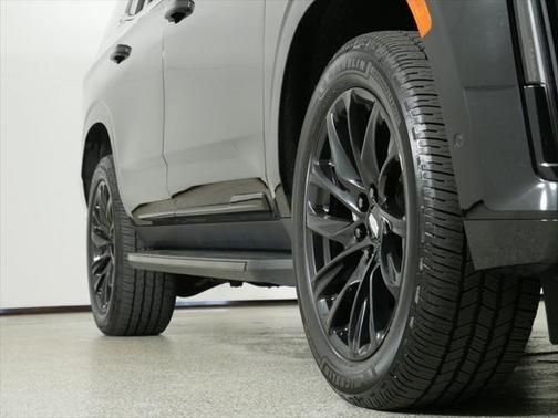 2022 Cadillac Escalade Sport