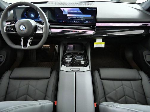 Alpine White 2026 BMW 530 xDrive