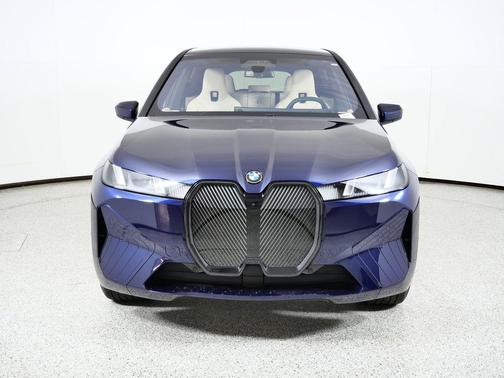 2026 BMW iX xDrive60