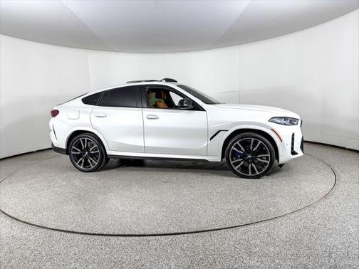 2024 BMW X6 M60i