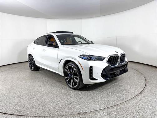 2024 BMW X6 M60i
