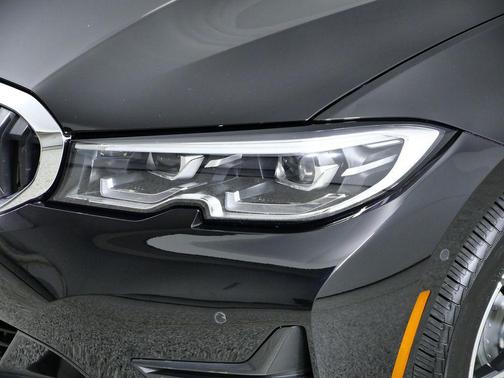 2020 BMW 330 i xDrive