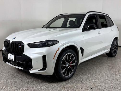 2024 BMW X5 M60i