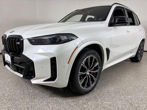 2024 BMW X5 M60i