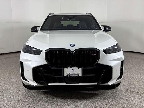 2024 BMW X5 M60i