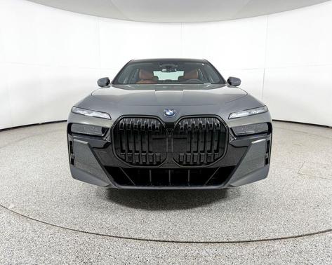 2025 BMW 750e i xDrive