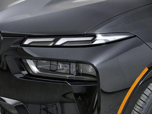 Black Sapphire Metallic 2026 BMW X7 xDrive40i