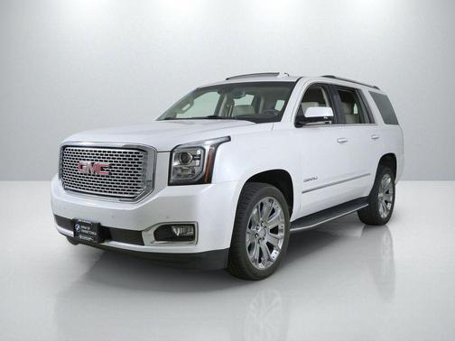 White Frost Tricoat 2016 GMC Yukon Denali