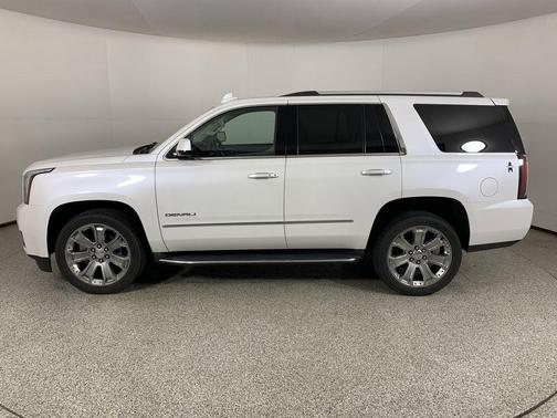 White Frost Tricoat 2016 GMC Yukon Denali