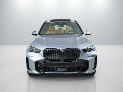 Skyscraper Grey Metallic 2026 BMW X5 xDrive40i