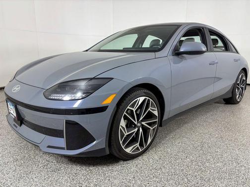 2023 Hyundai IONIQ 6 SEL