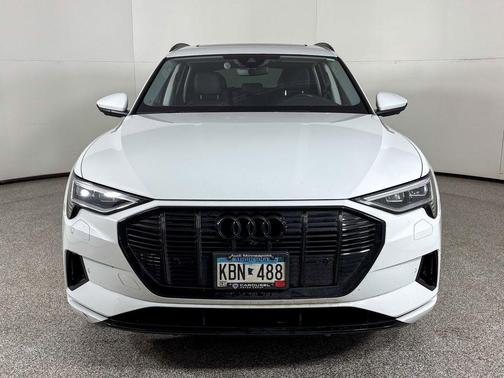 2023 Audi e-tron Premium Plus quattro