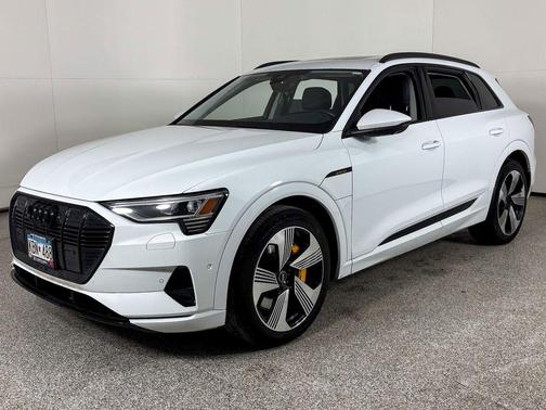 2023 Audi e-tron Premium Plus quattro