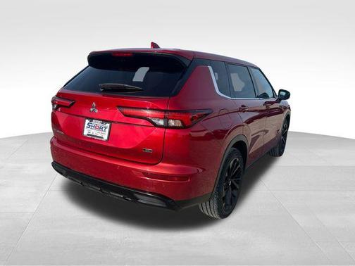 2023 Mitsubishi Outlander SE Black Edition 2WD