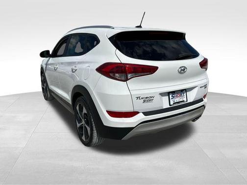 2017 Hyundai TUCSON Sport