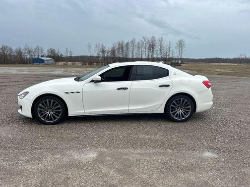 2018 Maserati Ghibli Base